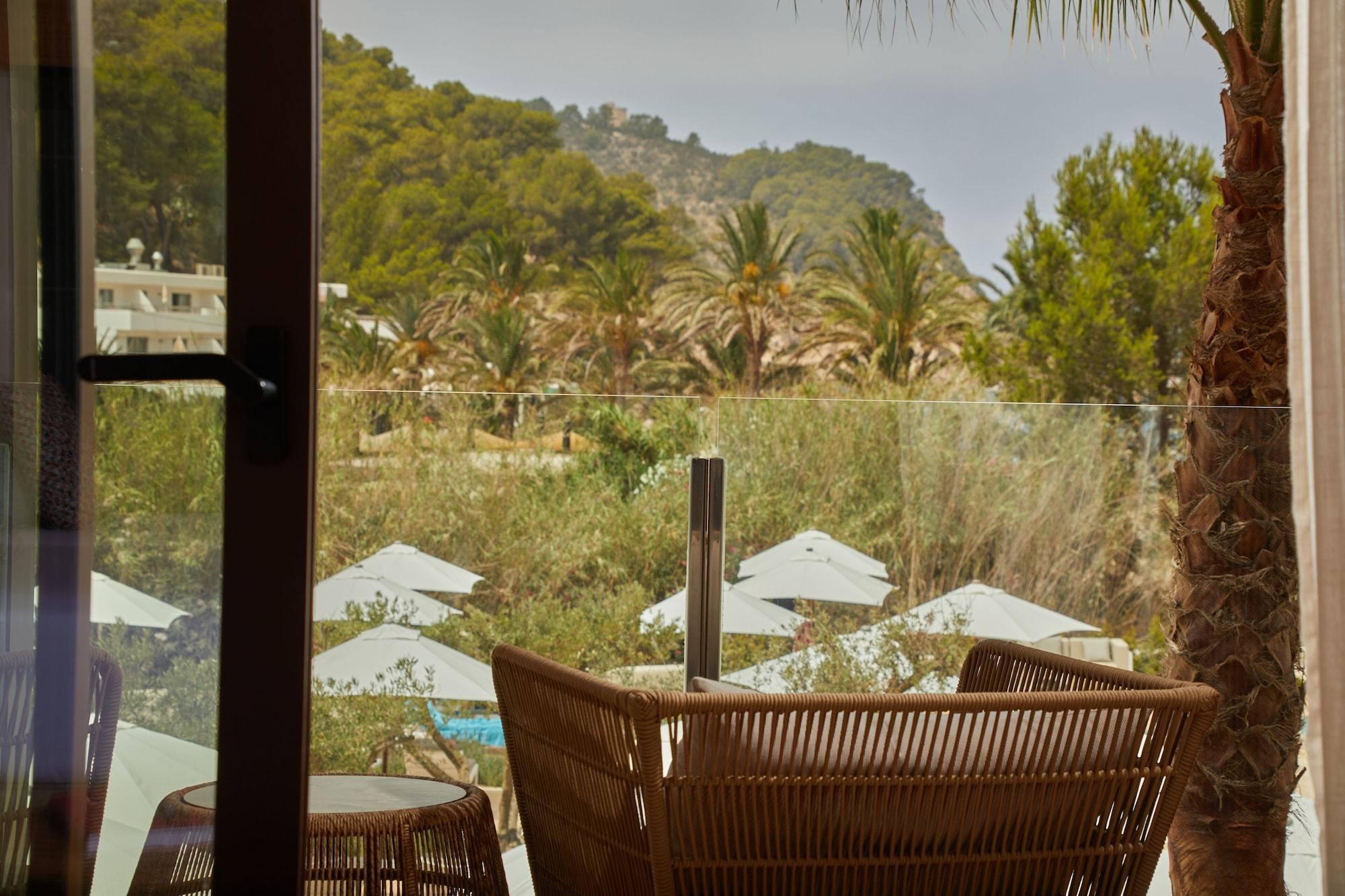 Cala San Miguel Ibiza Resort, Adults Only, Curio Collection By Hilton Port de Sant Miguel Exteriör bild View from the hotel